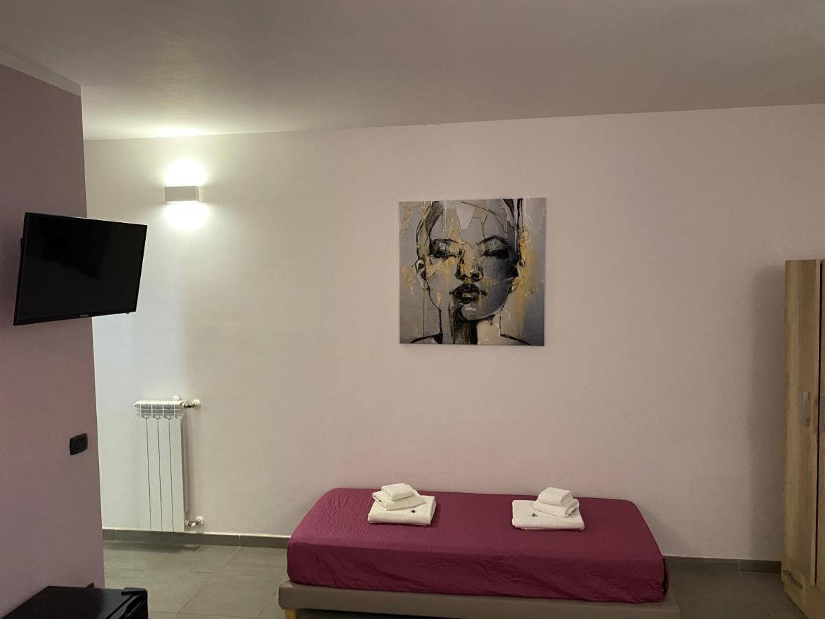 B&B Italia Carmiano  エクステリア 写真